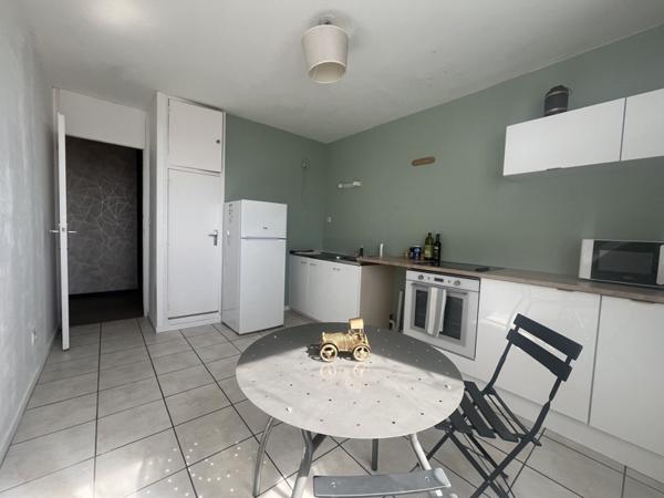 Appartement 129 600 € La Roche-sur-Yon 2 p 60 m² DPE D