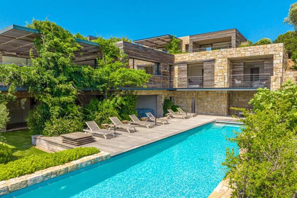 Vente Villa de luxe Porto-Vecchio 9 Pièces 470 m²