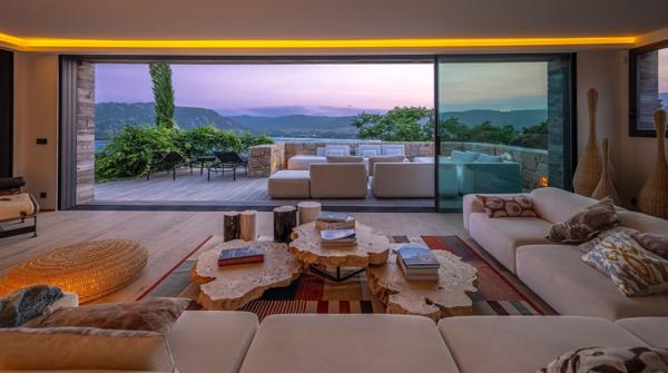 Vente Villa de luxe Porto-Vecchio 9 Pièces 470 m²