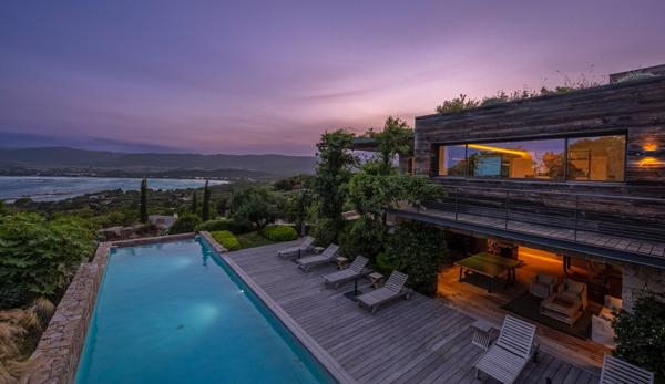 Vente Villa de luxe Porto-Vecchio 9 Pièces 470 m²