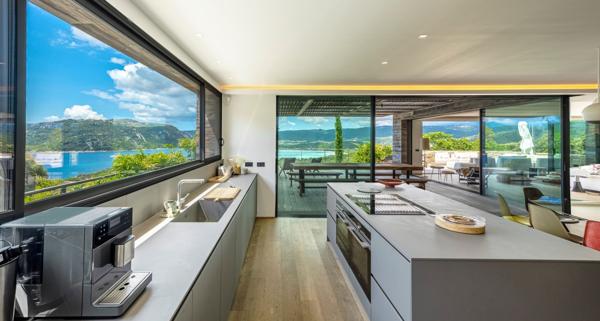 Vente Villa de luxe Porto-Vecchio 9 Pièces 470 m²