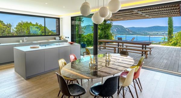 Vente Villa de luxe Porto-Vecchio 9 Pièces 470 m²