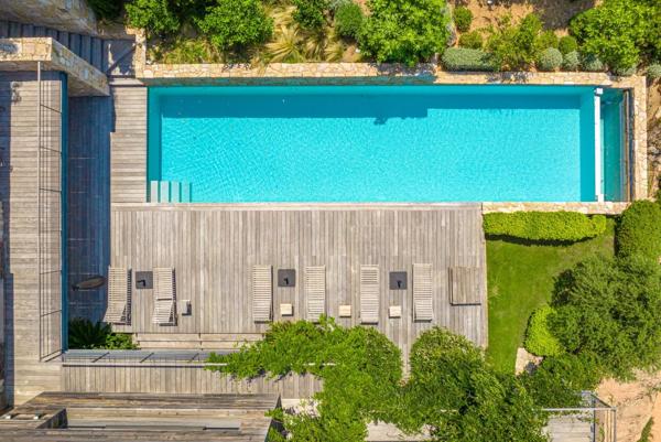Vente Villa de luxe Porto-Vecchio 9 Pièces 470 m²