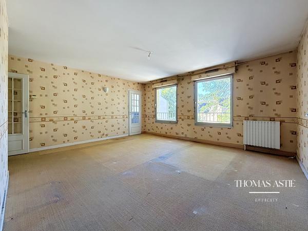 Appartement
         3 pièces
        - 79 m² Exclusivité 145 800 € *