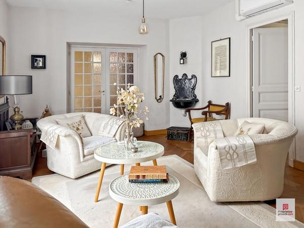 Maison Sable Sur Sarthe 8 pièce(s) 128.10 m2