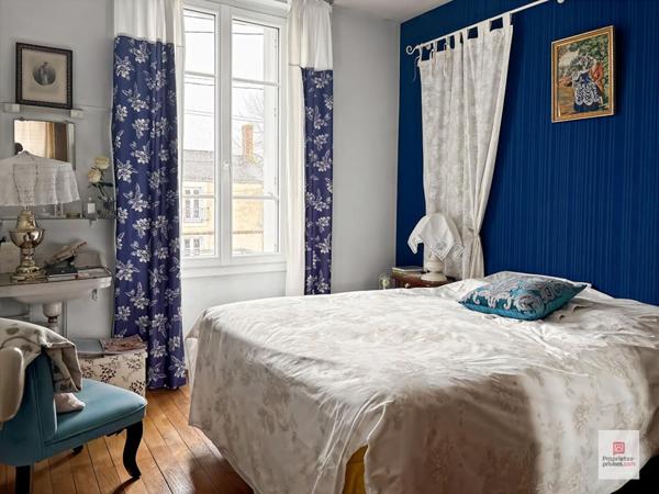 Maison Sable Sur Sarthe 8 pièce(s) 128.10 m2