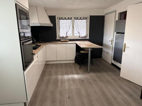 Appartement 2 pièces de 82 m² à Villars