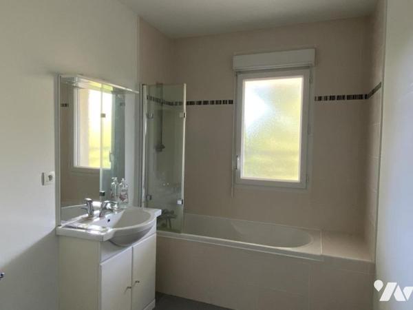 A vendre Wattignies village Résidence de l'orangerie Appartement de type 4 parking + gge- cave