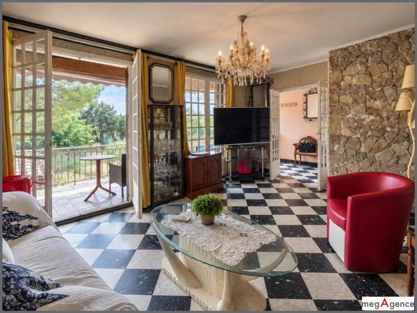 Maison à LE LUC, 83340 - 8 pièces 148m²
