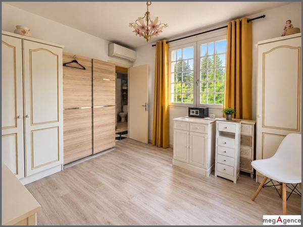Maison à LE LUC, 83340 - 8 pièces 148m²