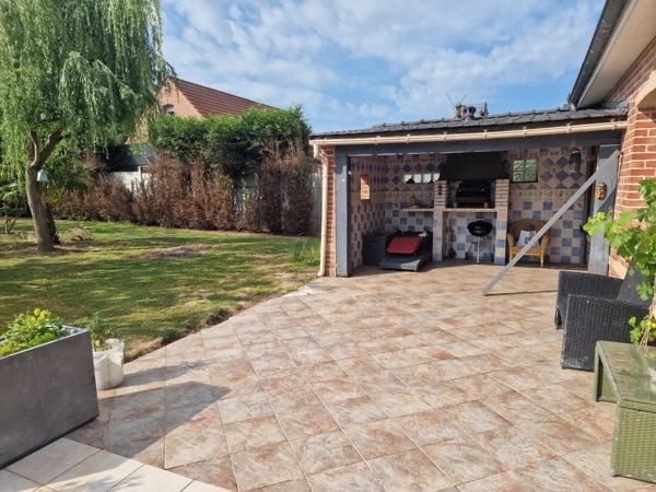 Nouveauté Meilleursbiens à Lillers Maison de caractère avec garage XXL et parc arboré