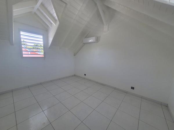 Maison mitoyenne à vendre à La Boucan – Sainte-Rose (Guadeloupe) – 175 m² habitables