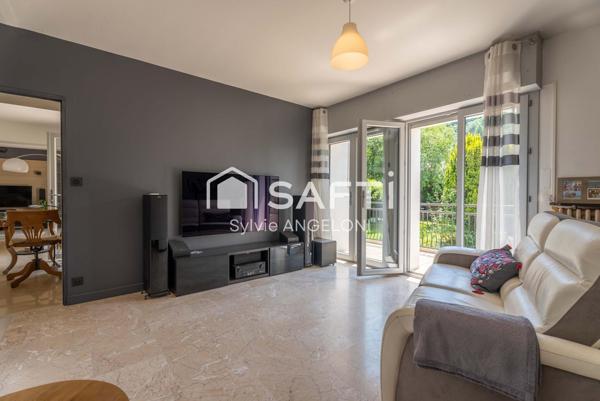 RARE- Maison d'architecte au cœur de La Tour-du-Pin (38110)