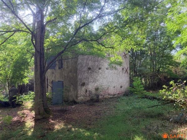 MOULIN A EAU AVEC TERRAINS AGRICOLES ET FORETS