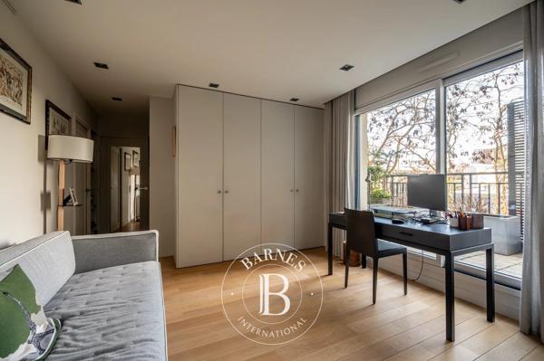Neuilly-sur-Seine, Appartement 2 Chambres -  163 m² à vendre