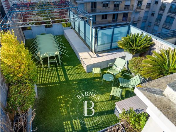 Neuilly-sur-Seine, Appartement 2 Chambres -  163 m² à vendre