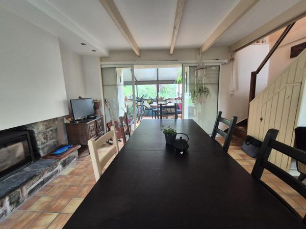 Charmante maison de 90m², 5 pièces sur un terrain de 1397m²