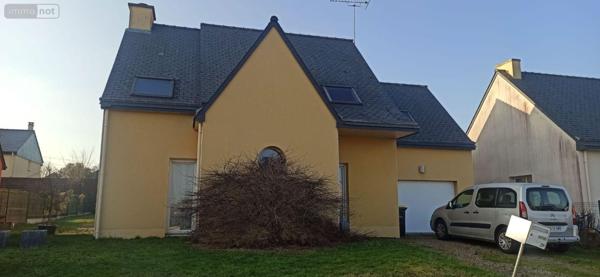 Maison à vendre à Combourg en Ille-et-Vilaine (35270), ref : 091-815   
Quartier gare