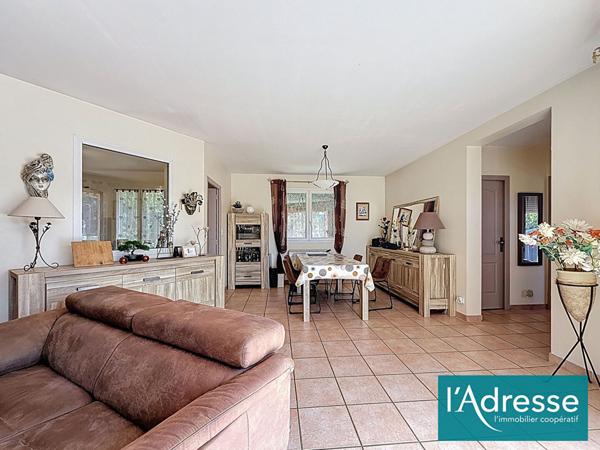 Maison de 127 m² avec piscine sur Bastelicaccia - 4 chambres de plain pied - grand terrain plat