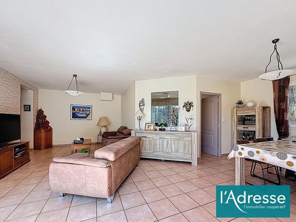 Maison de 127 m² avec piscine sur Bastelicaccia - 4 chambres de plain pied - grand terrain plat