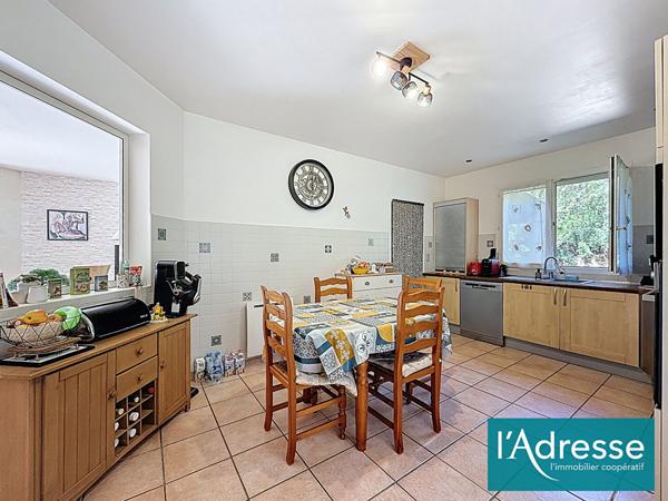 Maison de 127 m² avec piscine sur Bastelicaccia - 4 chambres de plain pied - grand terrain plat