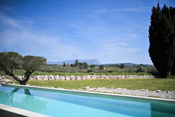 Location Maison de luxe Aix-en-Provence 15 Pièces 450 m²
