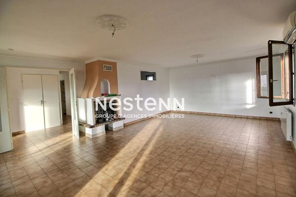 Vénissieux-limite ST-FONS :Maison type 5 adouble habitation et terrain divisible sur une parcelle de 1090m2