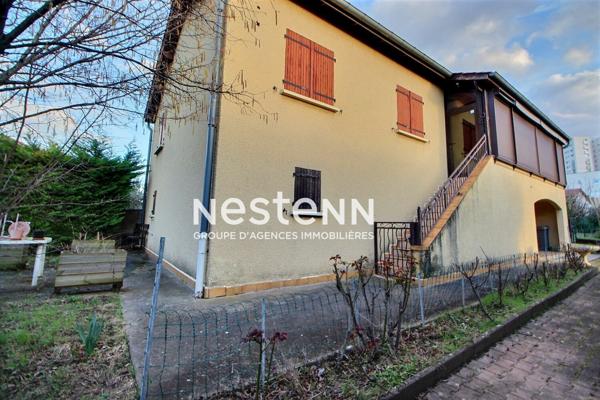 Vénissieux-limite ST-FONS :Maison type 5 adouble habitation et terrain divisible sur une parcelle de 1090m2