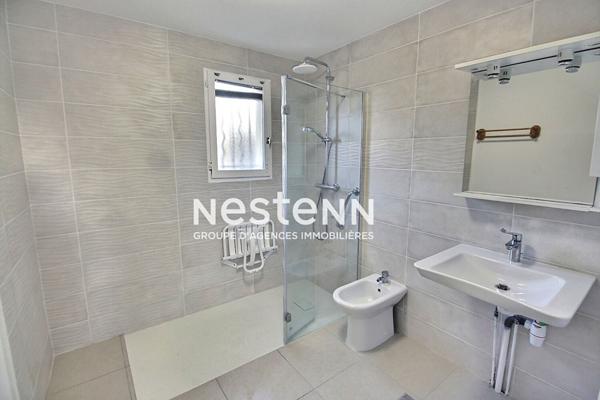 Vénissieux-limite ST-FONS :Maison type 5 adouble habitation et terrain divisible sur une parcelle de 1090m2