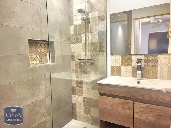 Appartement à louer 3 pièces 72.97m²