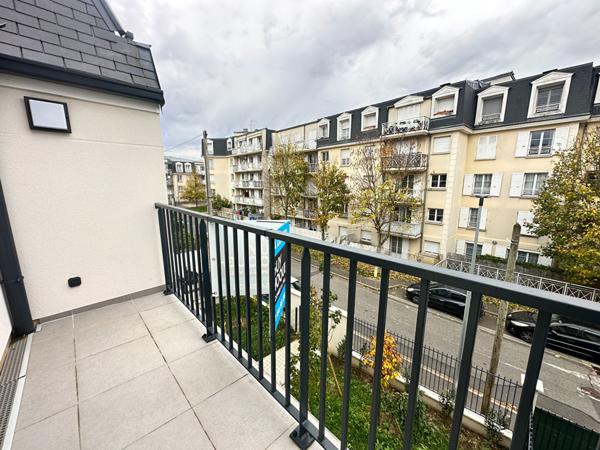 À louer : Appartement 2 pièces à Combs-la-Ville - Exclusivité Guy Hoquet