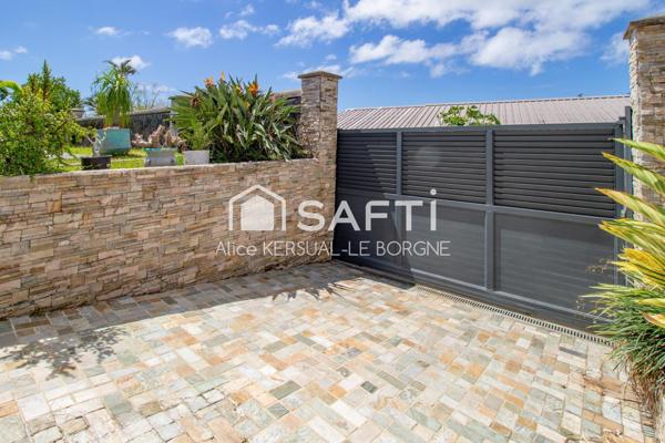 Sainte-Suzanne : Bagatelle | Maison 4 chambres avec piscine