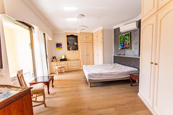 Villa de 296 m² à Mandelieu La Napoule