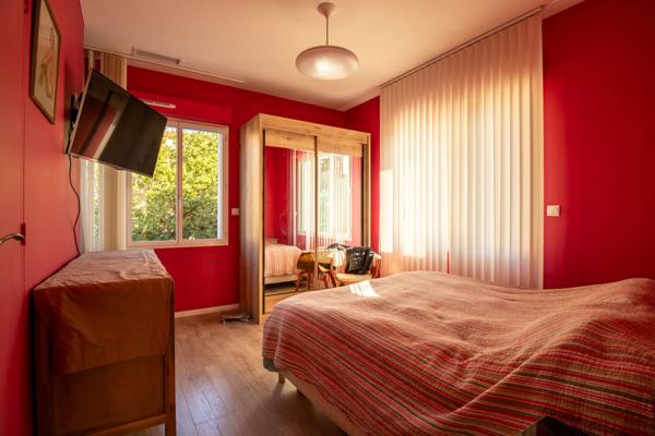 Vente Maison rénové de 158m² avec T3 et T4 Plan des quatre seigneurs 34000