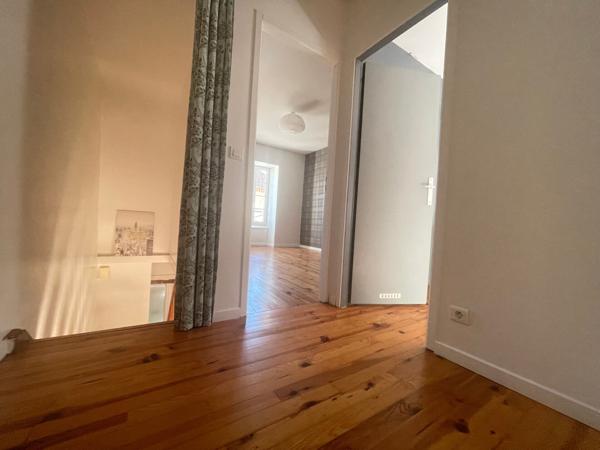 Exclusivité : Maison de ville de type T4 avec cour intérieure