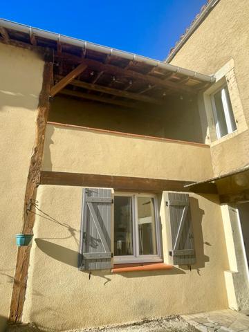 Exclusivité : Maison de ville de type T4 avec cour intérieure