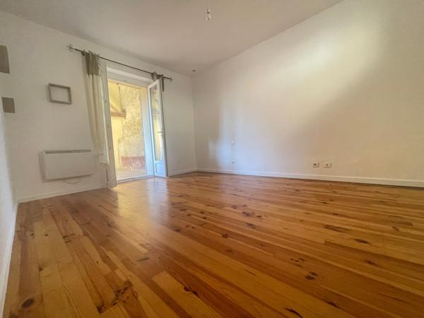 Exclusivité : Maison de ville de type T4 avec cour intérieure