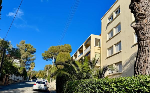 Appartement à vendre    4 pièces • 79,85 m2 Saint-Raphaël