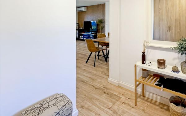 Appartement à vendre    4 pièces • 79,85 m2 Saint-Raphaël