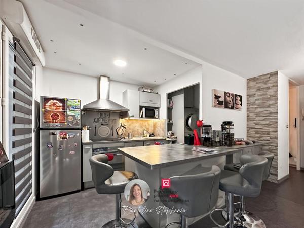 Appartement  3 pièces 64 m2 - Garage et jardin