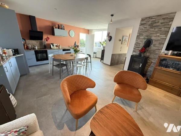 Maison de plain-pied dans le bourg de Portbail