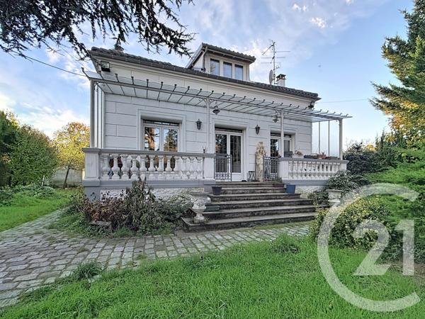 Maison à vendre  8 pièces - 228,33 m2 MONTFERMEIL - 93