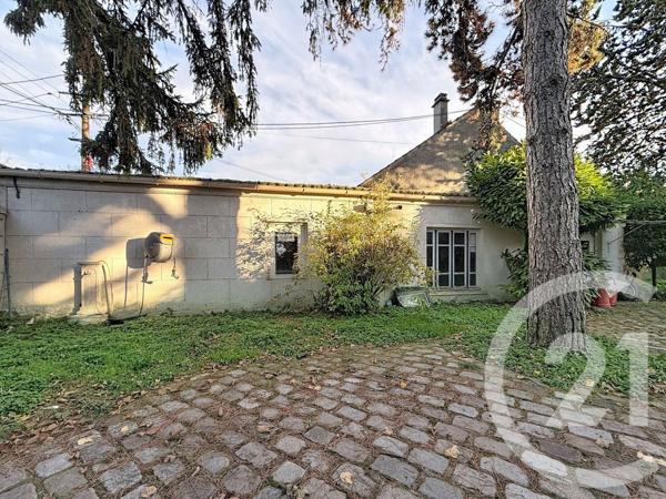 Maison à vendre  8 pièces - 228,33 m2 MONTFERMEIL - 93