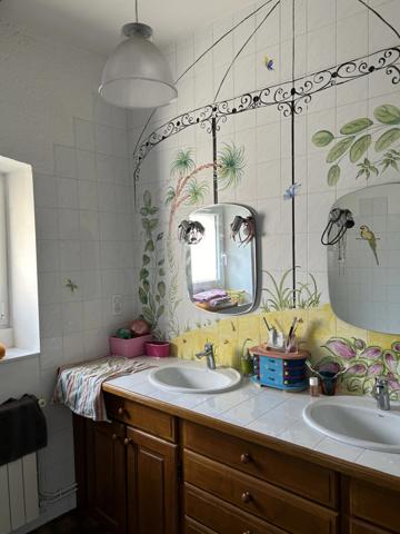 Appartement à vendre 4 pièces CHAMBERY (73)