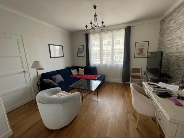 Saumur Proche gare, Université et centre Saumur Maison de Famille de 7 chambres proche Commerces