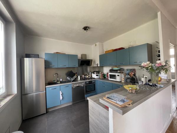 Saumur Proche gare, Université et centre Saumur Maison de Famille de 7 chambres proche Commerces