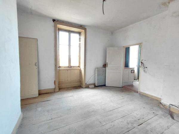 Port sur Saône, propriété à saisir !