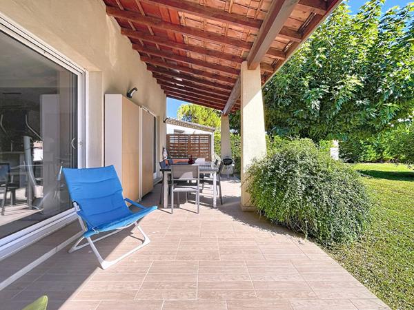 MAISON DE 186 M² SUR 2118 M² DE TERRAIN CONSTRUCTIBLE DANS UN ENVIRONNEMENT CALME