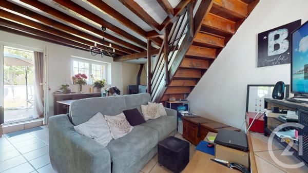 Maison à vendre  4 pièces - 85 m 2   ESTERNAY  - 51