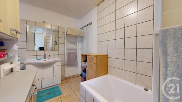 Maison à vendre  4 pièces - 85 m 2   ESTERNAY  - 51